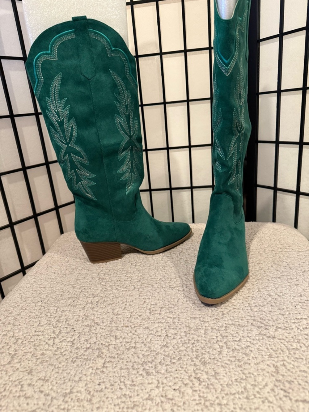 Green Western Cowboy Boots Women’s Size 8 Embroidered Knee High Pull On